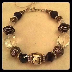 Size 8 Treasure Chest, Bronze & Glass Bracelet